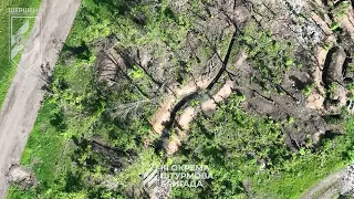 Вистежили ворожий особовий склад у траншеях та здійснили влучний скид боєприпасу