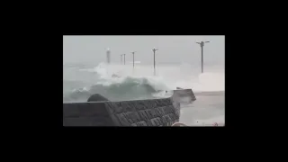 Tropical #storm  Meari unleashes heavy rains on #Japan