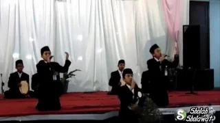 Vokalis Rebana Jatuh Saat Lomba