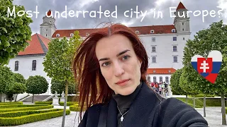 Bratislava in ONE day: downtown, castle, old town, best burger | SLOVAKIA Ep. 2 🇸🇰