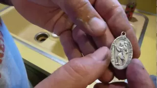 How to clean silver with aluminum and baking soda