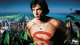 Smallville 1x01: Eagle Eyes Cherry - Long Way Around