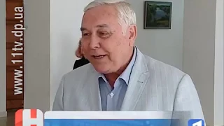 У Палаці студентів презентували книгу, присвячену зародженню спеціальності журналістики у ДНУ