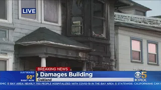 OAKLAND FIRE: Early morning blaze destroys Oakland  four-plex