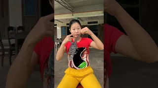 Hana eats green peppers, lizards and turns into a dancing cockroach 😜 #shorts by Hana