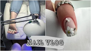 Nail Vlog / Педикюрная лампа в деле🧐/ Вместе рисуем легкий дизайн🌼