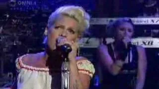 P!nk - Who Knew - Late Show with David Letterman