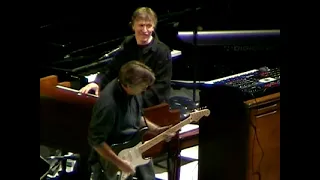 Eric Clapton & Steve Winwood Pt. 2 - Madsion Square Garden - NYC, NY - February 25, 2008 - "MACS"