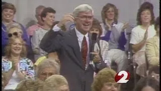 Phil Donahue talks about his relationship with Erma Bombeck