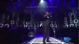 R Kelly -  When A Woman Loves - Live   You Tube