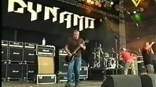 Dynamo Open air 1997 part 1 Entombed Laberinto