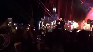 Pharrell brought out Missy Elliot and Timbaland at "Something In The Water" show 🌊🐐!!