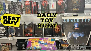 Best buy has no Blu-rays but Has tons of Toys & collectibles/ Antique shop finds (Daily Toy Hunt)