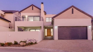 3 Bedroom House For Sale in Fairhaven Country Estate, Somerset West, Western Cape, South Africa f...