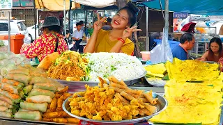 Famous Place for Yellow Pancake, Spring Roll, Fried Rice, Fried Noodles, Wonton - Best Street Food