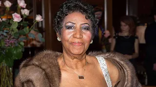 New Aretha Franklin Will Found Stuffed in Couch