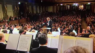 [2009 Live] Tchaikovsky : “Spanish Dance” ~ “Swan Lake” Fedoseyev & Tchaikovsky Symphony Orchestra