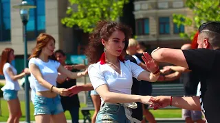 Ukrainian bachata flashmob | Grupo Extra - Ojala | Salsa club Kiev