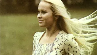 a few more of Agnetha enjoy