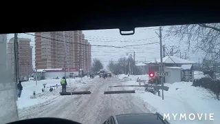 Ситуация на переезде в Лобне .