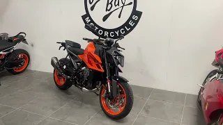 50 second walkaround the sensational NEW 2024 KTM 990 DUKE 🔥