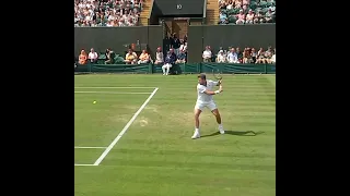 I think this is the best One Handed Backhand in history by far.. no one comes.close