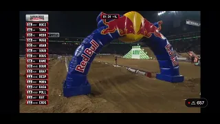 Ken Roczen and Eli tomac battle at Paris supercross