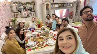 Live Iftari with family n friends