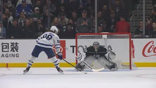 Kings, Leafs battle in shootout