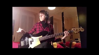 126 Måneskin - I Wanna Be Your Slave - Bass Cover by Silvia Skull #måneskin #victoriadeangelis