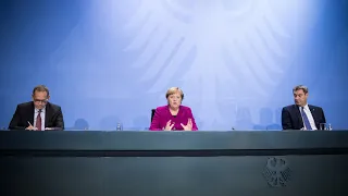 Kanzlerin Merkel einigt sich mit Länderchefs auf verschärfte Corona-Regeln