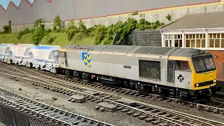 EP26 - Dapol China Clay Wagons Return to Courtybella Road