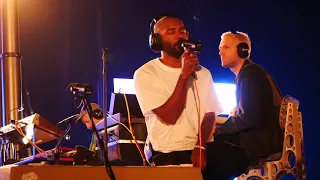 Frank Ocean - Pink + White [Live at Way Out West] (10/08/17)