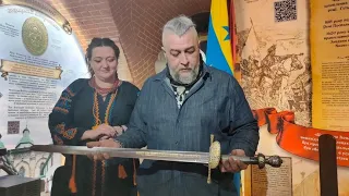 Репліку меча Петра Сагайдачного презентували у Львові