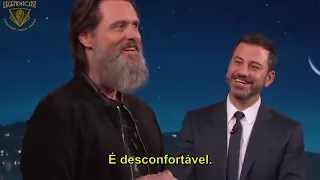 JIM CARREY FALA SOBRE SUA BARBA E TER SAÍDO DOS HOLOFOTES