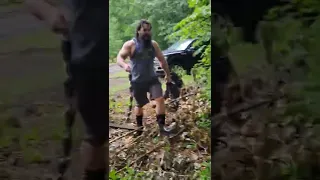 Hammerwhip vs Tree