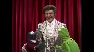 The Muppet Show - 309: Liberace - Curtain Call (1979)