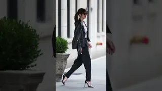 dakota johnson