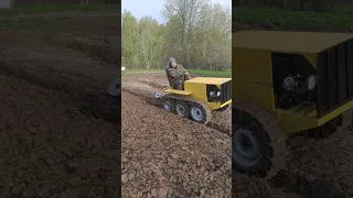 Самодельный гусеничный трактор , первая пахота 2023