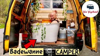 Badewanne im Camper Van. Der coole VW T4 eines genialen Weltreisenden. VanLife at it’s Best.