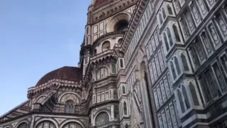 Street music from Florence, Italy - Ave Maria outside the Duomo