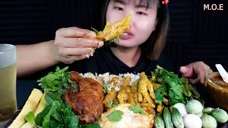 spicy 🔥🥵  Fried chicken#chicken leg#fried duck egg တို့စရာတို့နှင့်စားမယ်#asmr #food #eat