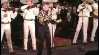 Me nace del corazón Juan Gabriel