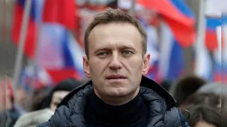 Alexei Navalny: Mother demands Putin returns son's body