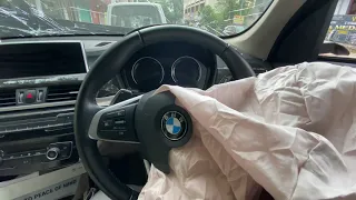 Car airbags Open In Live