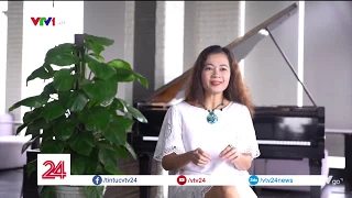 Cho con học piano hết bao nhiêu tiền? | VTV24