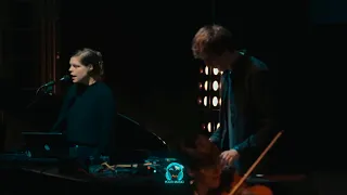 Christian Löffler - Haul (feat. Mohna) | Live at Volksbühne, Berlin