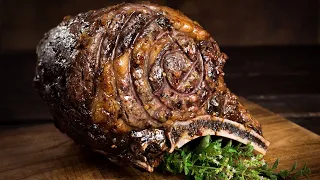 Christmas Prime Rib Roast with Red Wine Au Jus | Char-Broil