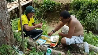 TUYO AT CHICHERIA LANG MUNA ANG ULAM