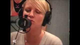 Sia - Distractions (KCRW 2006) Live